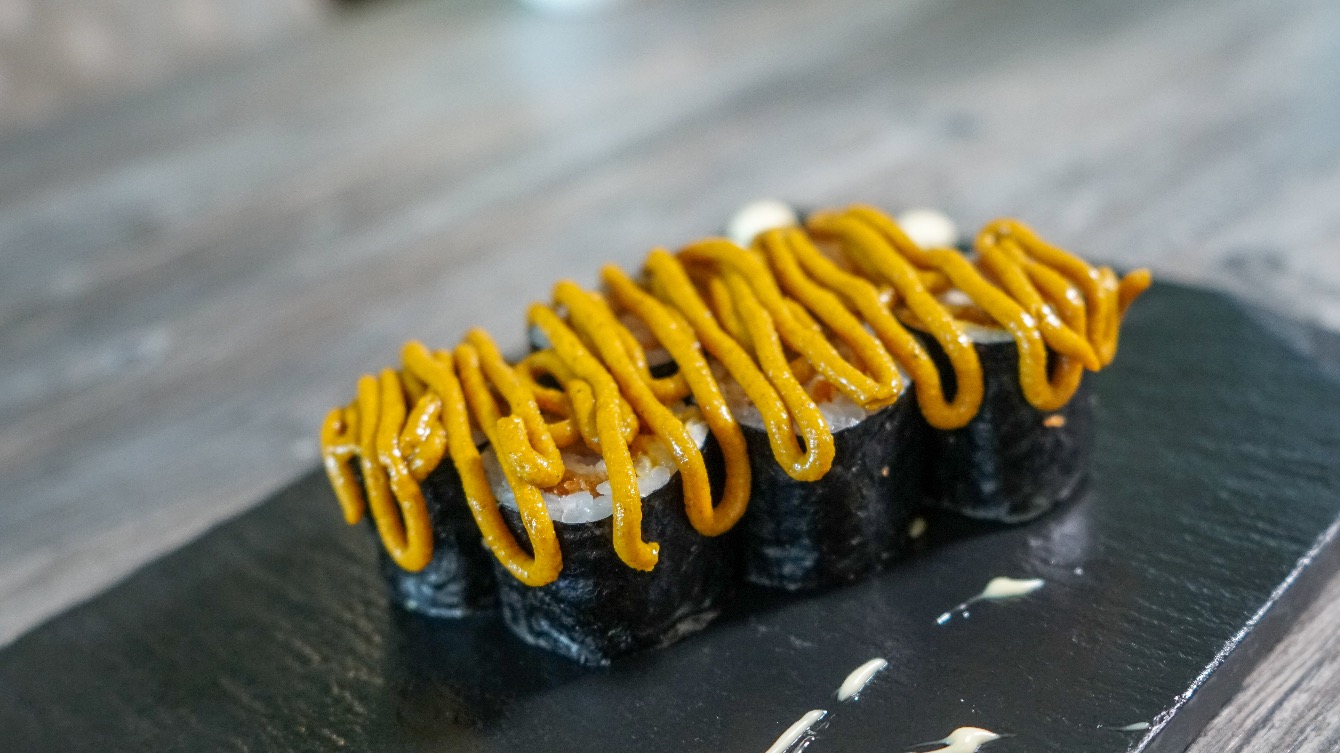 maki-crevettes-tempura-curry-maison.jpg